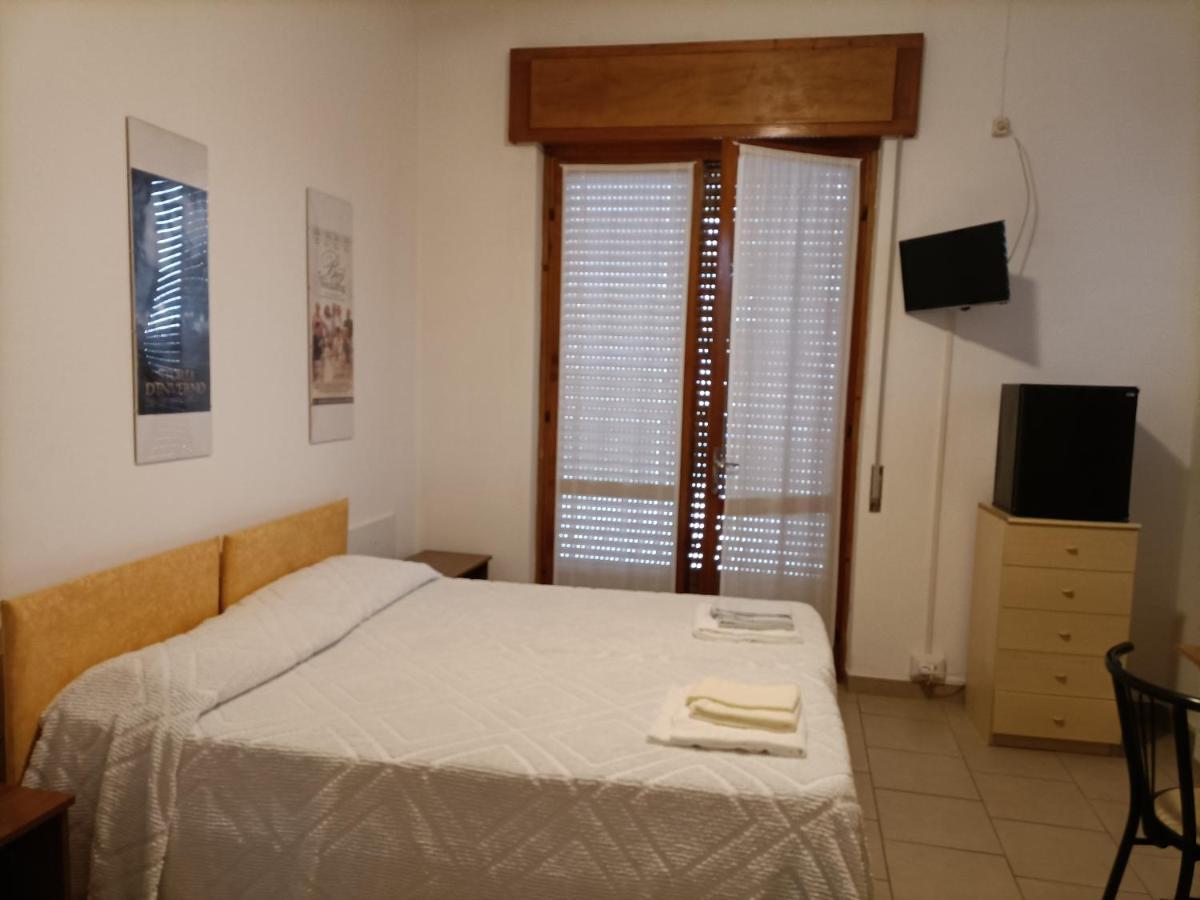 Albergo Roma Gattico Zewnętrze zdjęcie