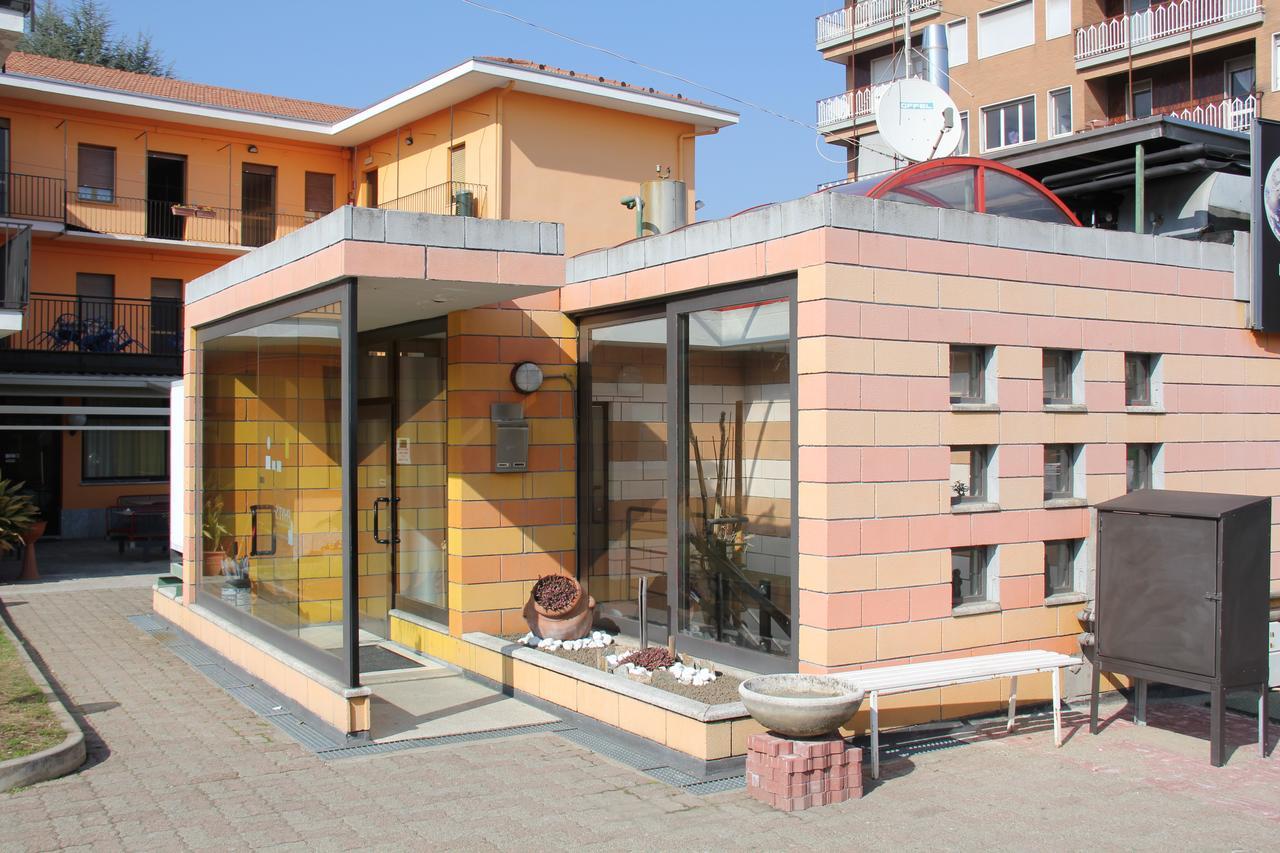 Albergo Roma Gattico Zewnętrze zdjęcie