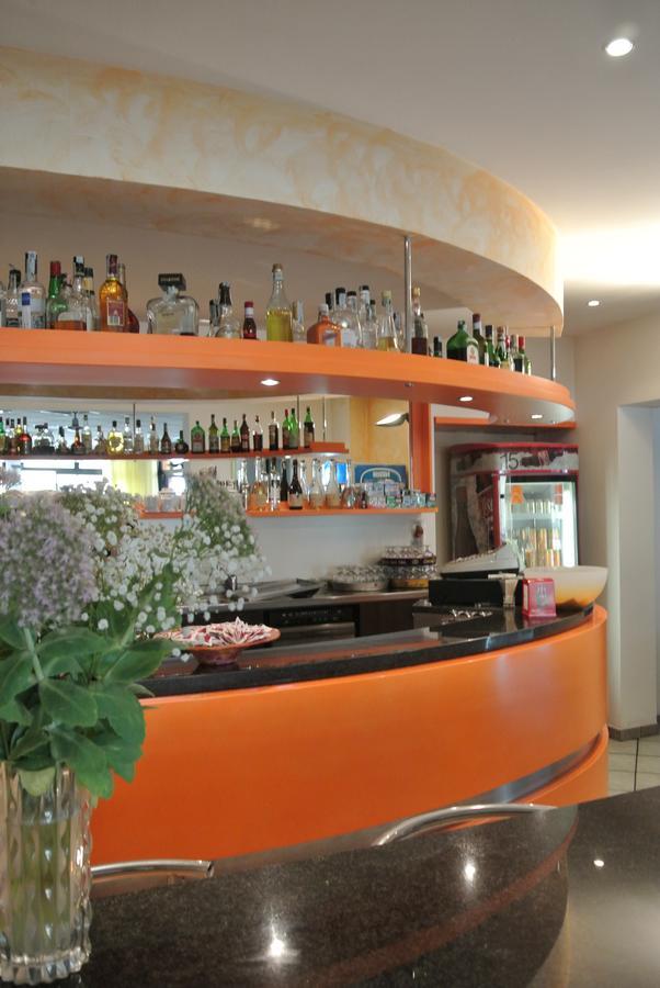 Albergo Roma Gattico Zewnętrze zdjęcie