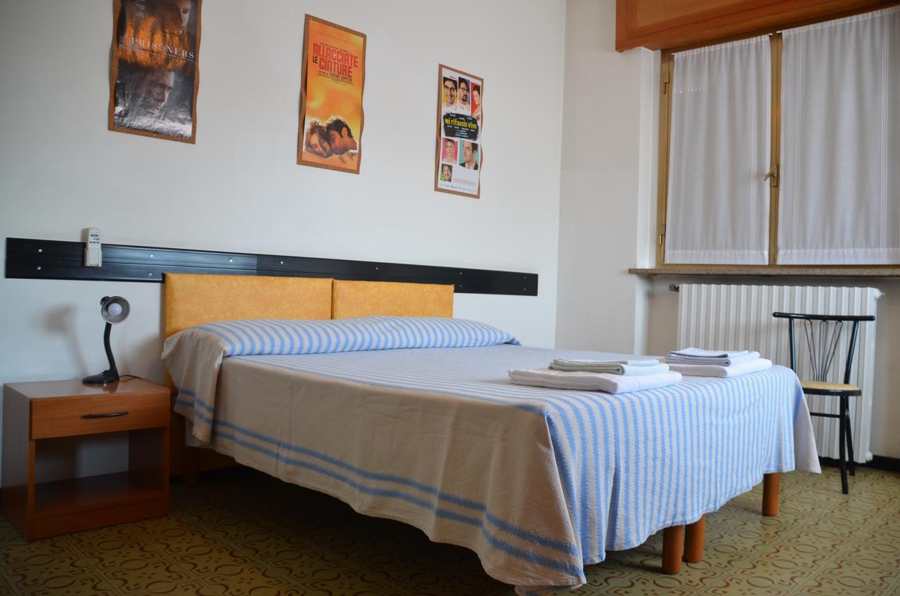 Albergo Roma Gattico Zewnętrze zdjęcie