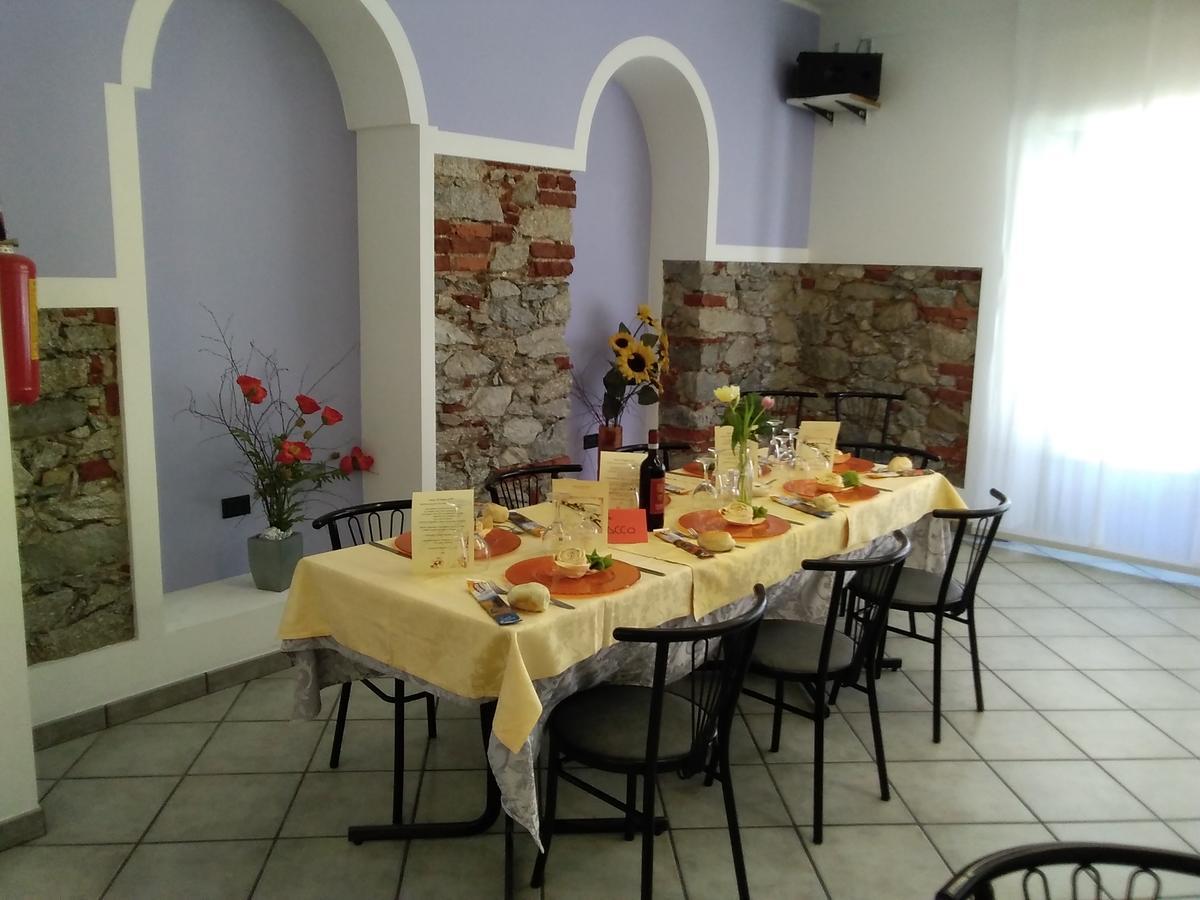 Albergo Roma Gattico Zewnętrze zdjęcie